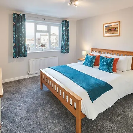 Host & - Station Дом отдыха *